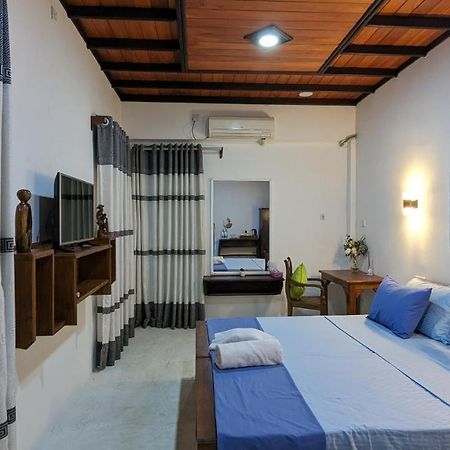 Jennifer'S Villa เนกอมโบ ภายนอก รูปภาพ