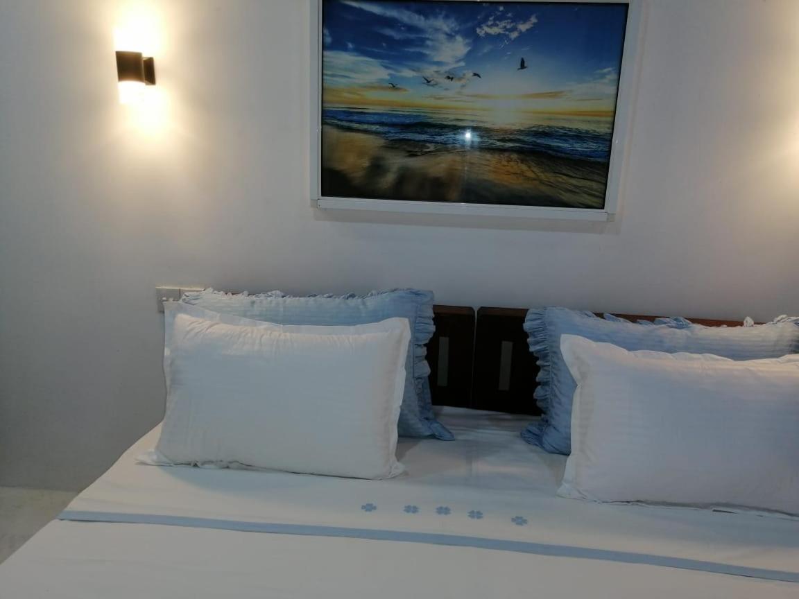 Jennifer'S Villa เนกอมโบ ภายนอก รูปภาพ